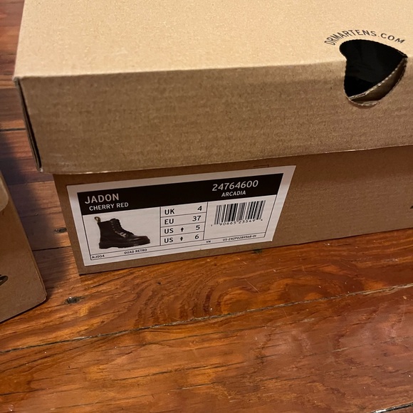 Dr. Martens Jadon Arcadia Cherry Red US 6 - Picture 3 of 3